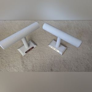 Single Tier Bracelet Stand